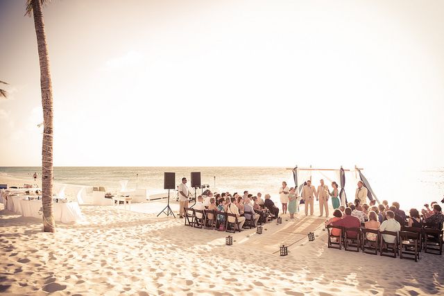Matrimonio in spiaggia: 5 consigli per una organizzazione perfetta