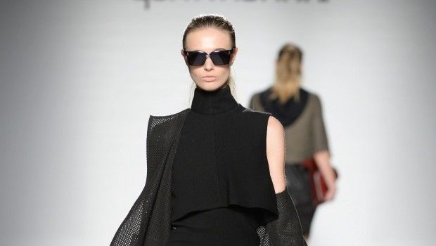 Tendenze moda donna autunno inverno 2014 2015: le giustapposizioni materiche di Quattromani, le foto