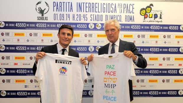 Partita per la Pace 1 settembre 2014: la t-shirt in limited edition di Pirelli PZero e la campagna social #P4Peace