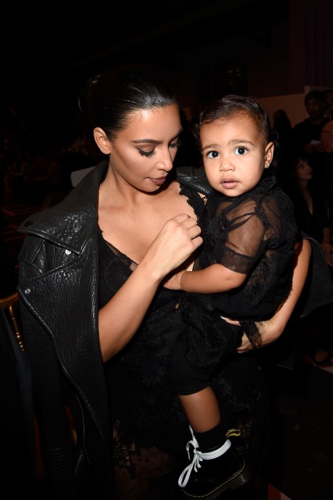 Sfilate Parigi settembre 2014: la sensualità oscura di Givenchy, guest Kanye West e Kim Kardashian