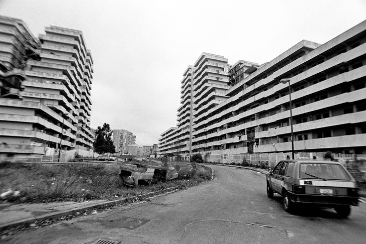 Le Vele di Scampia, ascesa e declino del progetto di Franz Di Salvo