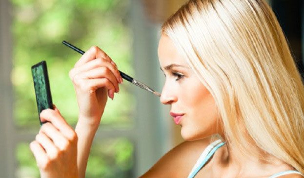 Bellezza femminile, ma quanto spendono le donne in cosmetici?