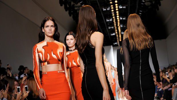 Sfilate Parigi settembre 2014: David Koma per Mugler, la collezione primavera estate 2015