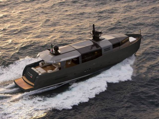 Yacht Arcadia 85 in versione statunitense