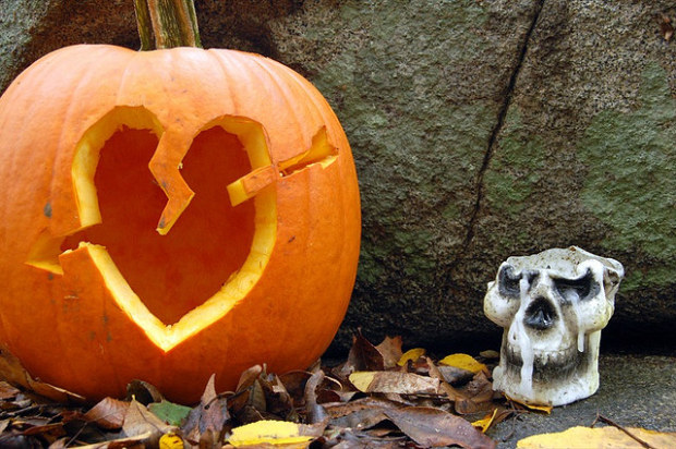 Ponte di Ognissanti: 5 idee romantiche per un Halloween di coppia