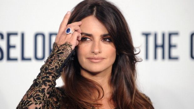 Il fascino dei 40 e la bellezza matura di Penelope Cruz