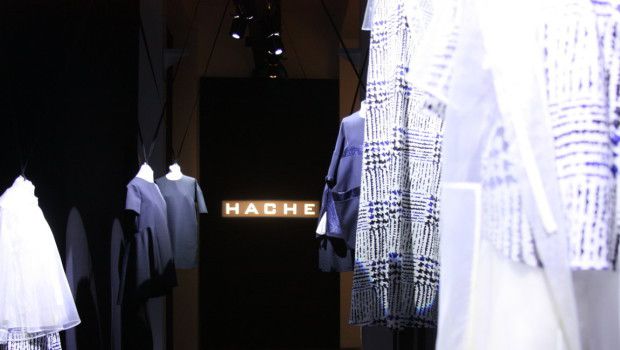 Tendenze moda donna primavera estate 2015: il gioco di opposti di Hache, le foto