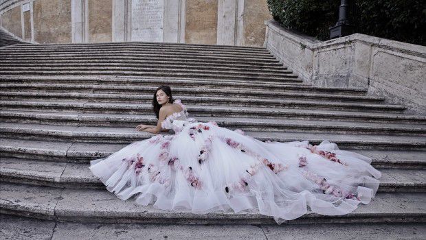 Abiti da Sposa 2015: Bianca Balti posa per la collezione primavera estate 2015 di Alessandro Angelozzi Couture