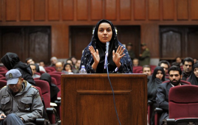 Reyhaneh Jabbari scriveva alla mamma prima di essere impiccata: &#8220;Bisogna perseverare fino alla morte per i propri valori&#8221;