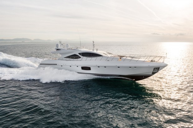 Yacht Mangusta 110: Overmarine vende il secondo esemplare