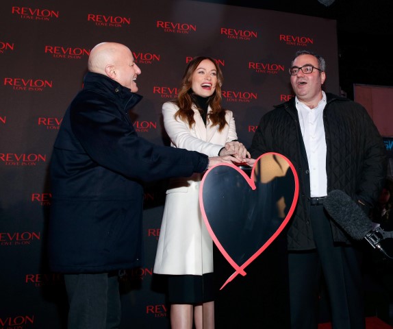 Revlon campagna Love is On: l&#8217;evento a New York con Oliva Wilde