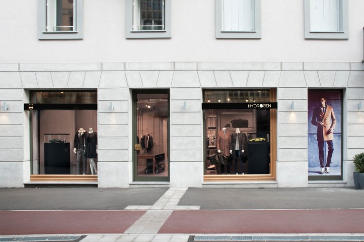 Hydrogen Milano: aperto il primo Icon Store nella capitale della moda, le foto