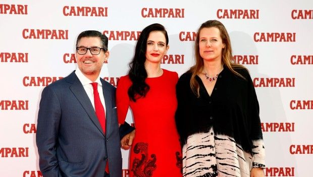 Calendario Campari 2015 Eva Green: il photocall a Londra, tutte le immagini