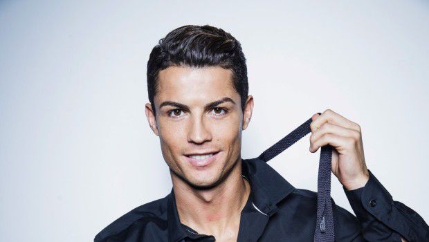 Cristiano Ronaldo CR7 Shirts: il lancio della linea di camicie da uomo premium, le foto