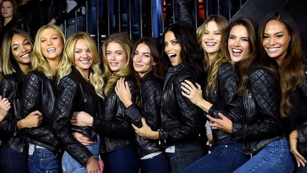 Victoria’s Secret Fashion Show 2014: il photocall a New Bond Street con Adriana Lima, Doutzen Kroes e tutti gli Angeli