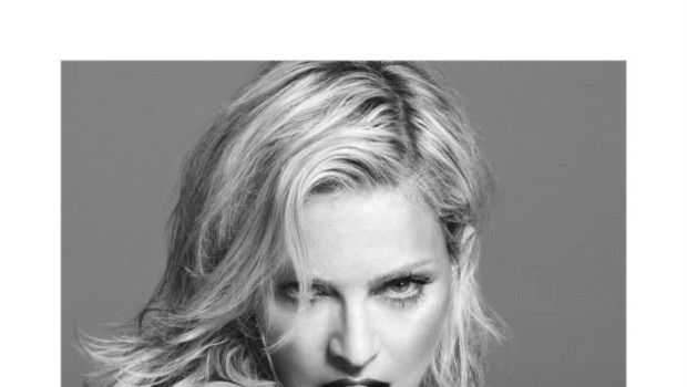 Madonna per Versace: la Regina del Pop è il volto della campagna pubblicitaria primavera estate 2015