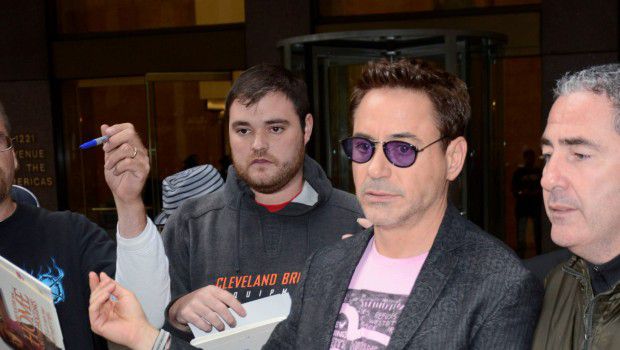 Celebrity Style 2014: Leonardo DiCaprio, Jessica Alba e Robert Downey Jr con gli occhiali Persol e Miu Miu
