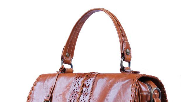 Tendenze moda donna primavera estate 2015: la capsule collection di borse in cuoio di Valentino Orlandi
