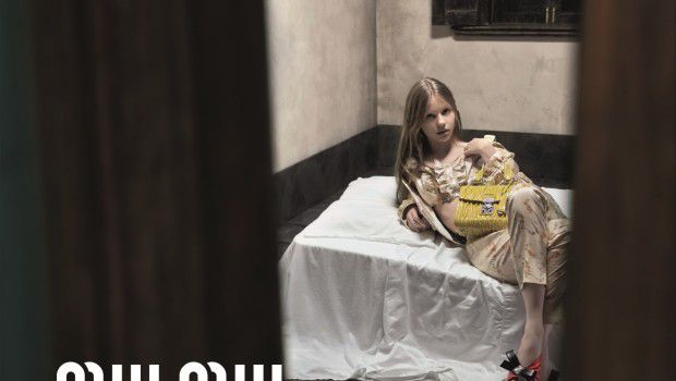 Miu Miu campagna pubblicitaria primavera estate 2015: testimonial Mia Goth, Imogen Poots e Marine Vacth