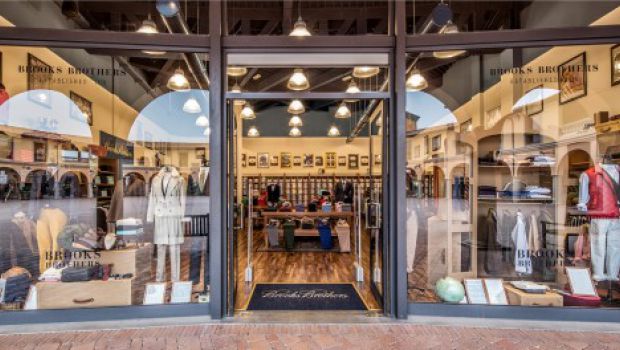 Brooks Brothers Outlet: aperti due nuovi punti vendita a Valdichiana Outlet Village e a Barberino Designer Outlet