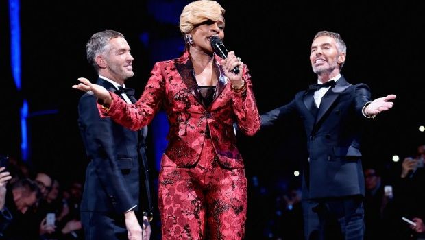 Sfilate Milano Moda Uomo Gennaio 2015: i 20 anni maschili di Dsquared2, guest Paris Hilton e Mary J. Blige