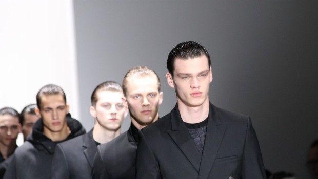 Sfilate Milano Moda Uomo Gennaio 2015: il guardaroba essenziale di Calvin Klein, guest Charlie Humman