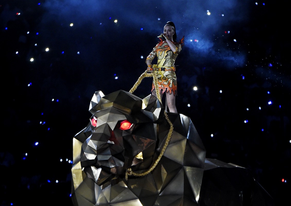 Super Bowl 2015 Katy Perry: Jeremy Scott veste la pop star per Halftime Show, tutte le foto