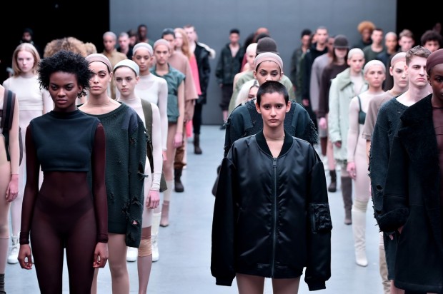 Sfilate New York Febbraio 2015: YEEZY, il performance show di adidas Originals e Kanye West, guest Beyoncé, Rihanna e Justin Bieber