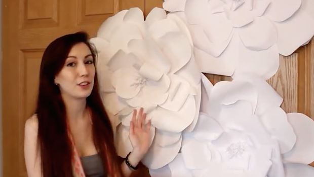 Decorazioni: come fare un fiore di carta gigante