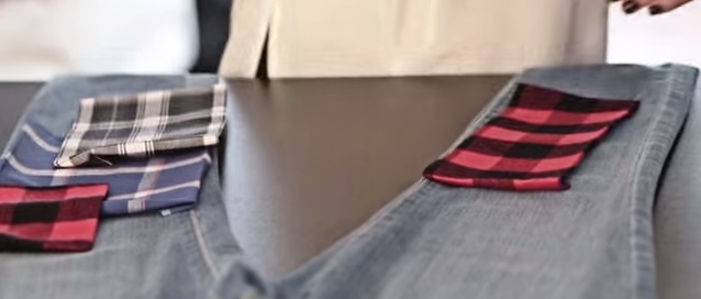 jeans con dettagli patchwork