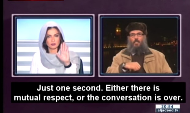 Islamista alla conduttrice libanese: “Taci, sei una donna”. E lei interrompe l’intervista