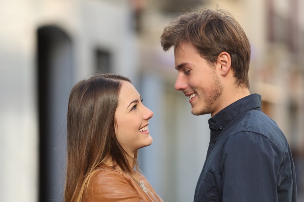 Gli uomini che fanno ridere conquistano le donne