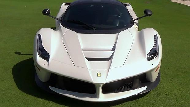 Ferrari LaFerrari al Miami Beach Concours 2015 [Video]