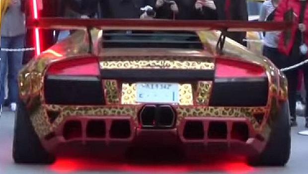 Lamborghini come giostre al Luna Park [Video]