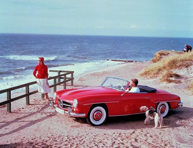 Mercedes 190 SL: auto iconica a 60 anni dalla nascita