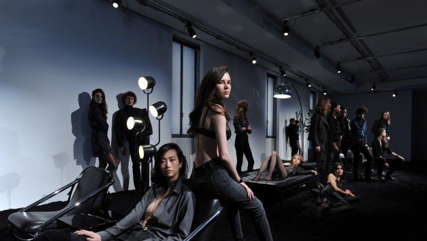 Milano Moda Donna Febbraio 2015: la collezione Calvin Klein Jeans e Underwear, ribelle, cool e sensuale