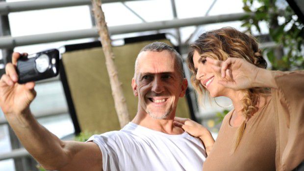 Elisabetta Canalis Talco: il backstage della campagna primavera estate 2015, le foto