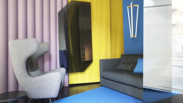 Kvadrat Raf Simons: la seconda collezione di tessuti per la casa presentata da Spotti Milano, le foto