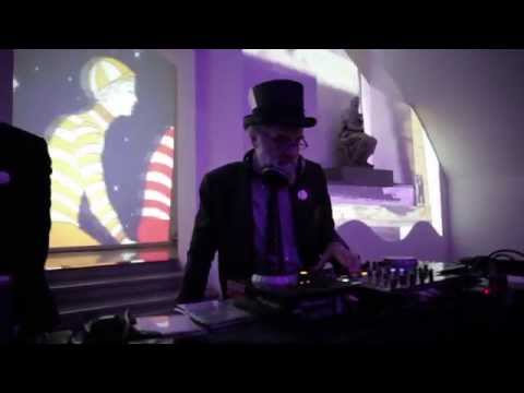 ► LIVE Stream extract of Barnaba Fornasetti&#8217;s DJ set at MADE IN MILANO @ YOOX.COM Exhibition Opening