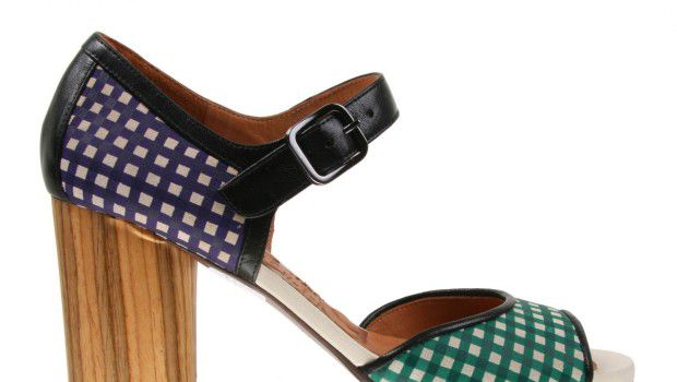 Chie Mihara scarpe: la collezione primavera estate 2015 si veste con la stampa Vichy, le foto