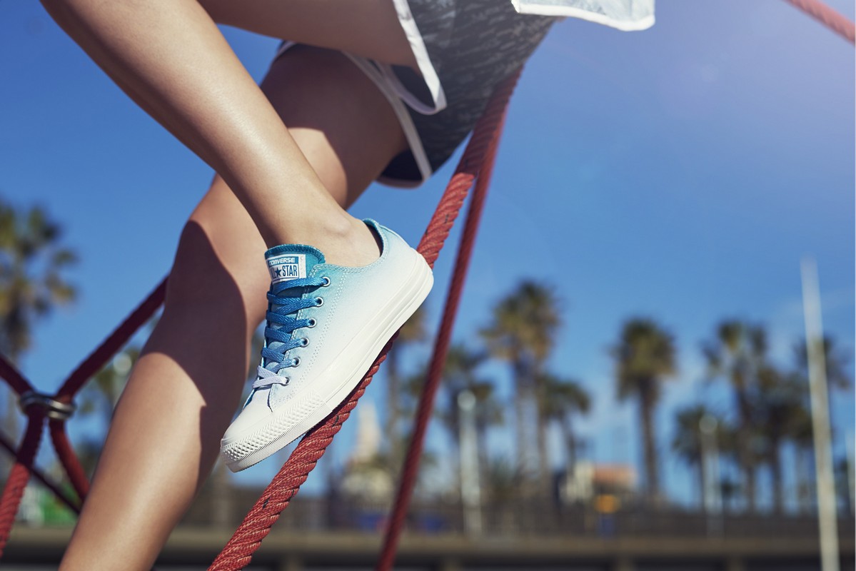 Foot Locker sneakers: tutte le novità per l&#8217;estate 2015 con la campagna Hypercolor