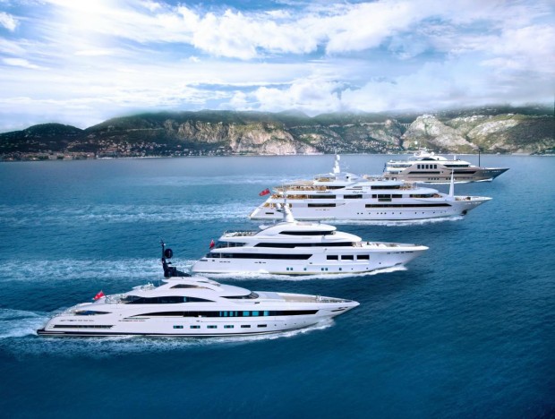 Yacht di lusso CRN al London Jet &#038; Prestige Car Show 2015