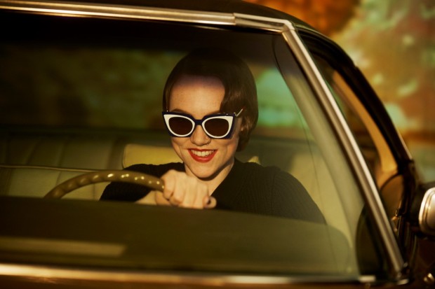 Fendi occhiali da sole 2015: il video Bad Dream con protagonista Chlöe Howl per il modello Fendi Orchidea