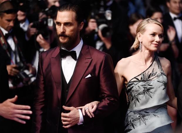 Festival Cannes 2015: il red carpet di The Sea of Trees con Matthew McConaughey e Naomi Watts, video e foto