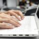 Tra donne e tecnologia il rapporto è di amore-odio