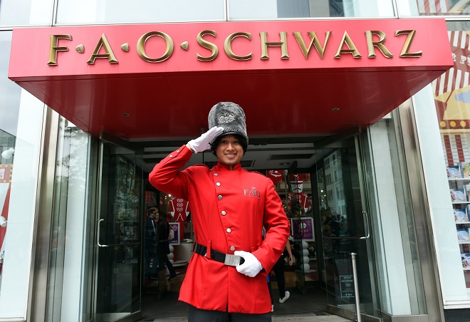 FAO Schwarz, chiude lo storico negozio di giocattoli di NY