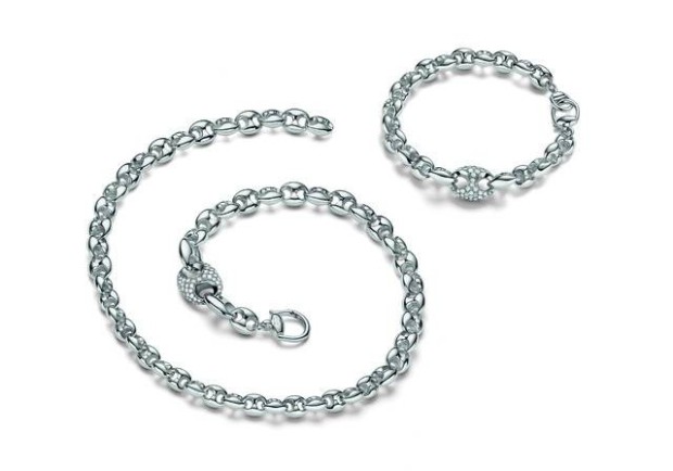 Gucci Jewelry: gioielli Marina Chain con oro e diamanti
