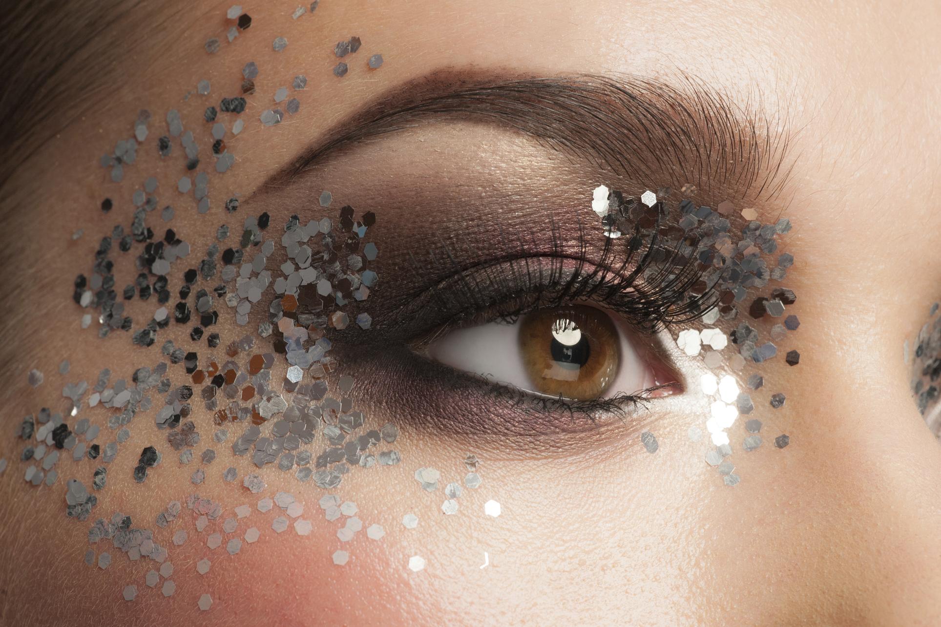 Make-up-argento