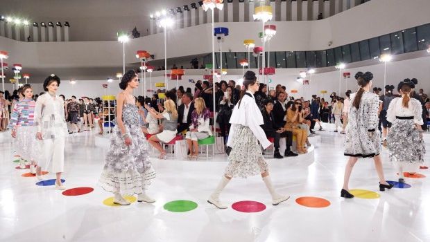 Chanel Cruise 2016: la sfilata evento a Seoul con Kristen Stewart, Tilda Swinton e Gisele Bündchen