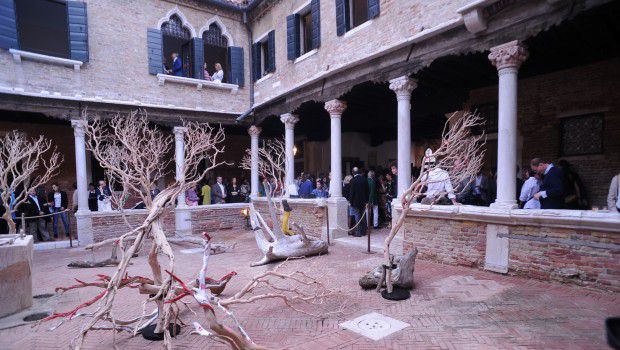 Biennale Arte Venezia 2015: l&#8217;installazione Becoming Marni all&#8217;Abbazia di San Gregorio